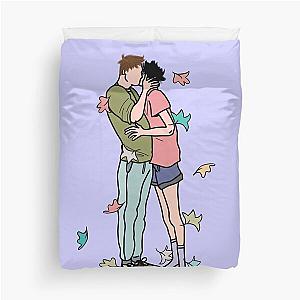 Hearstopper Nick and charlie kiss with leaves inspired Duvet Cover