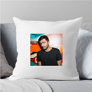 Wit with Weight – Patel Vibe Nimesh Patel Pillows Cover