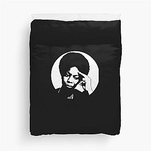 nina simone  Essential T-Shirt Duvet Cover