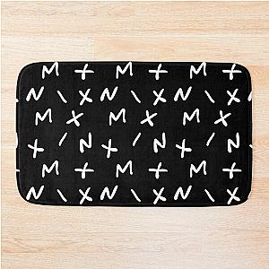 NMIXX Word Pattern Bath Mat