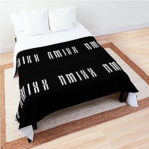 NMIXX (엔믹스) Kpop logo Comforter