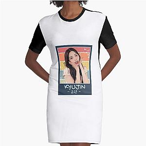 NMIXX Kyujin Retro Animated Graphic T-Shirt Dress