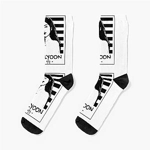 NMIXX Sullyoon Silhouette Black and White Socks