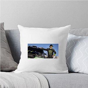 Oliver Solberg: Apex Hunter Oliver Solberg Pillows Cover