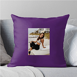 Olivia Ponton The Ultimate Role Model Olivia Ponton Pillows Cover