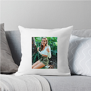 Olivia Ponton The Star Of The Show Olivia Ponton Pillows Cover