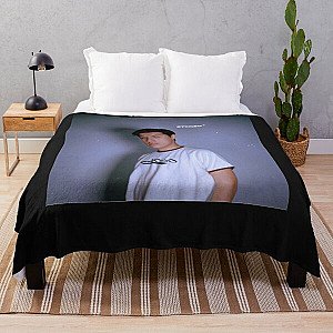 Omar Apollo -  Classic T-Shirt Throw Blanket RB0104