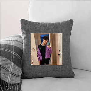 Ondreaz Lopez Content King Ondreaz Lopez Pillows Cover