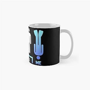 Ordinary people diving Classic Gift Mug