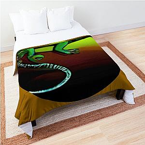 Lizard In Ovo Comforter