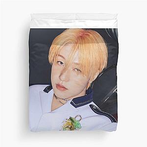 P1Harmony Jongseob Doom Du Doom- KICK IN ver.  Duvet Cover