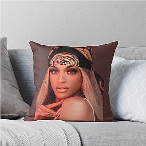 Pabllo Vittar Throw Pillow