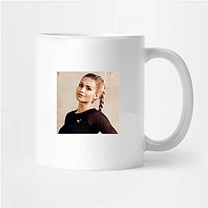 Doesn’t Quit Pamela Reif Pamela Reif Mugs