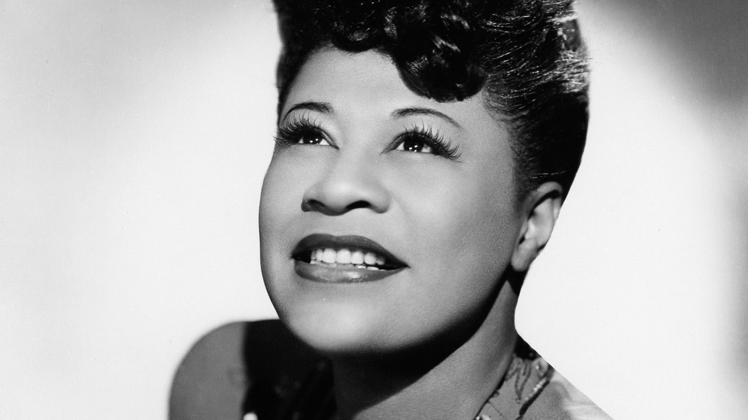 Discover the Best Ella Fitzgerald Merch for True Music Lovers!