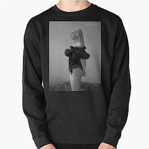 Phoebe Bridgers Sweatshirts - Black And White Phoebe Bridgers Shows Off Figure For Porter Magazine Cover 2 Pullover Sweatshirt RB2109