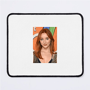 Phoebe Dynevor Merch Phoebe Dynevor Mouse Pads