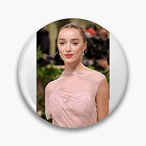 Phoebe Dynevor Limited Collection Phoebe Dynevor Pins