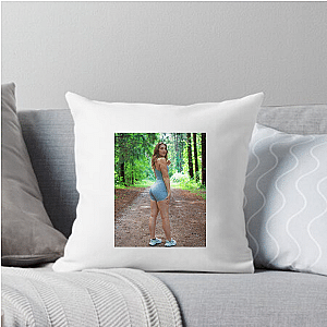 Pineapplebrat Beyond The Weights Pineapplebrat Pillows Cover