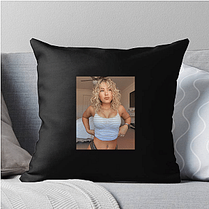 Pineapplebrat The Fitness Queen Pineapplebrat Pillows Cover