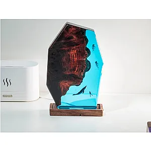 DEEP WHALE SEA LAMP - Polygon - Breakwooden BR2812