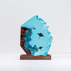 Manta Rays & Diver Resin Lamp - Breakwooden BR2812