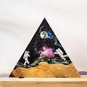 Astronauts Interstellar Epoxy Lamp Triangle - Breakwooden BR2812