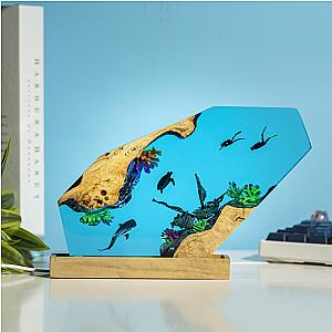 Shipwrecked Resin Lamp 1 - Breakwooden BR2812