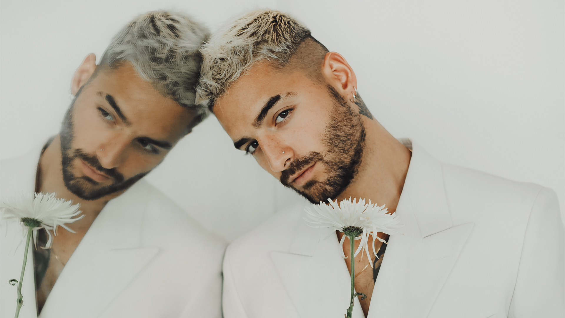 How Maluma Connects With Fans Through His Music and Social Media