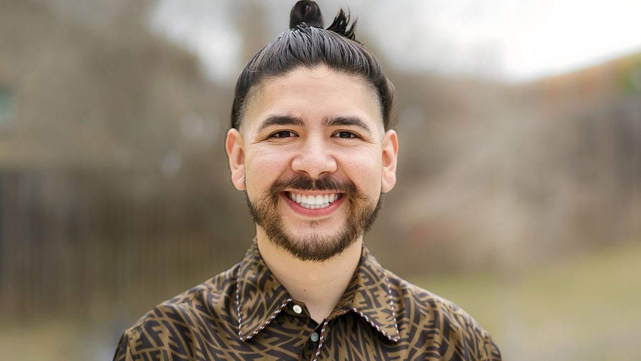 Unleash Your Creativity: Discover Castro1021 Shop for YouTubers