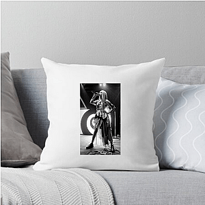 Pretty Weird – It’s Poppy Poppy Pillows Cover