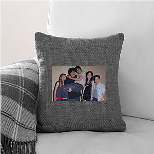 Behind the Curtain – Quiet on Set Quiet On Set The Dark Side Of Kids Tv Pillows Cover