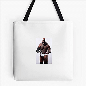 Pro Wrestler Quinn Ojinnaka Bags