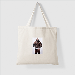 Pro Wrestler Quinn Ojinnaka Bags