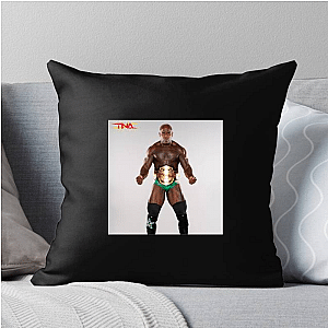 Athletic Powerhouse Quinn Ojinnaka Pillows Cover