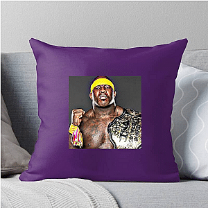 Former NFL Player Quinn Ojinnaka Pillows Cover