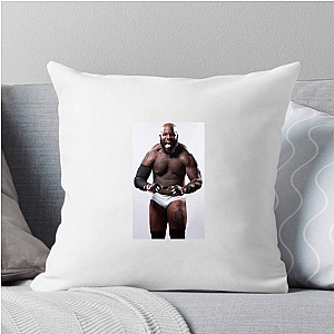 Pro Wrestler Quinn Ojinnaka Pillows Cover