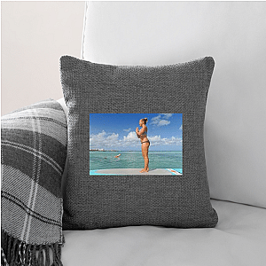 Meditation Teacher Rachel Brathen Pillows Cover