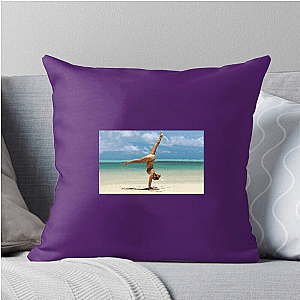 Yoga Girl Rachel Brathen Pillows Cover