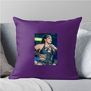Powerhouse Performer Raquel Rodriguez Pillows Cover