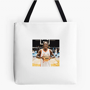 Lifestyle Content Creator Raye Mckinney Bags