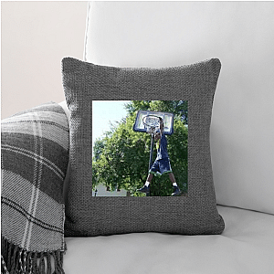 Popular Digital Figure Raye Mckinney Pillows Cover