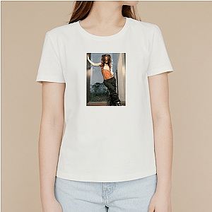 Confidence Is Her Weapon Rayna Vallandingham T-Shirts