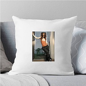 Confidence Is Her Weapon Rayna Vallandingham Pillows Cover