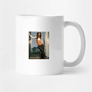 Confidence Is Her Weapon Rayna Vallandingham Mugs