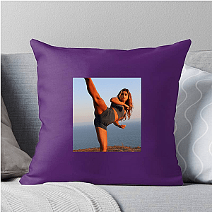 Rayna Kicks Differently Rayna Vallandingham Pillows Cover