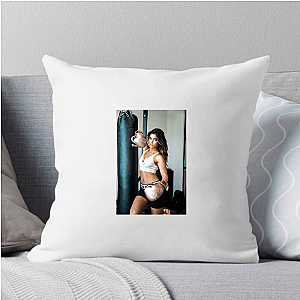 Rayna Never Misses Rayna Vallandingham Pillows Cover