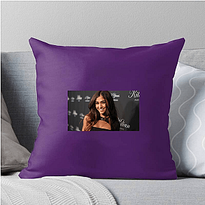Strike First, Slay Always Rayna Vallandingham Pillows Cover