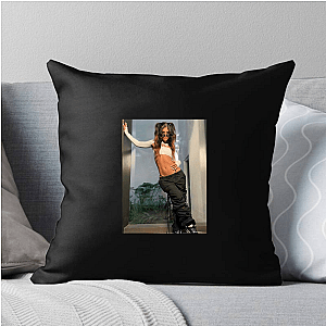 Confidence Is Her Weapon Rayna Vallandingham Pillows Cover