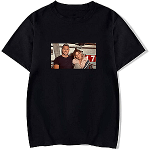Zellweger Knows the Script Renee Zellweger T-Shirts