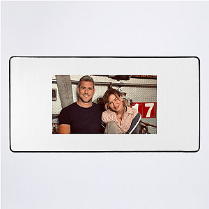 Zellweger Knows the Script Renee Zellweger Mouse Pads